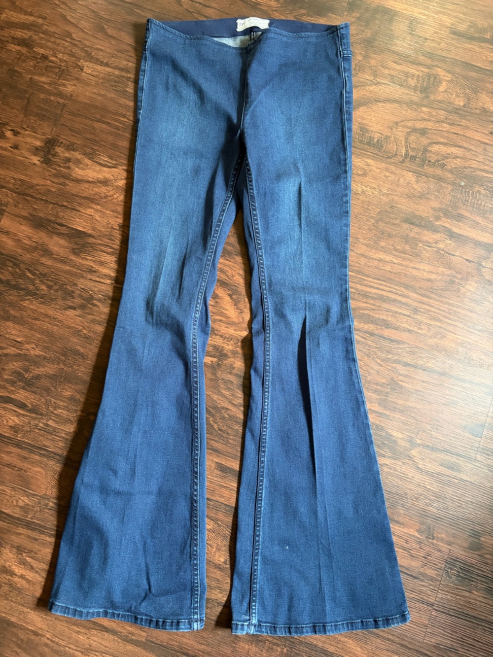 Free people pull on flares
